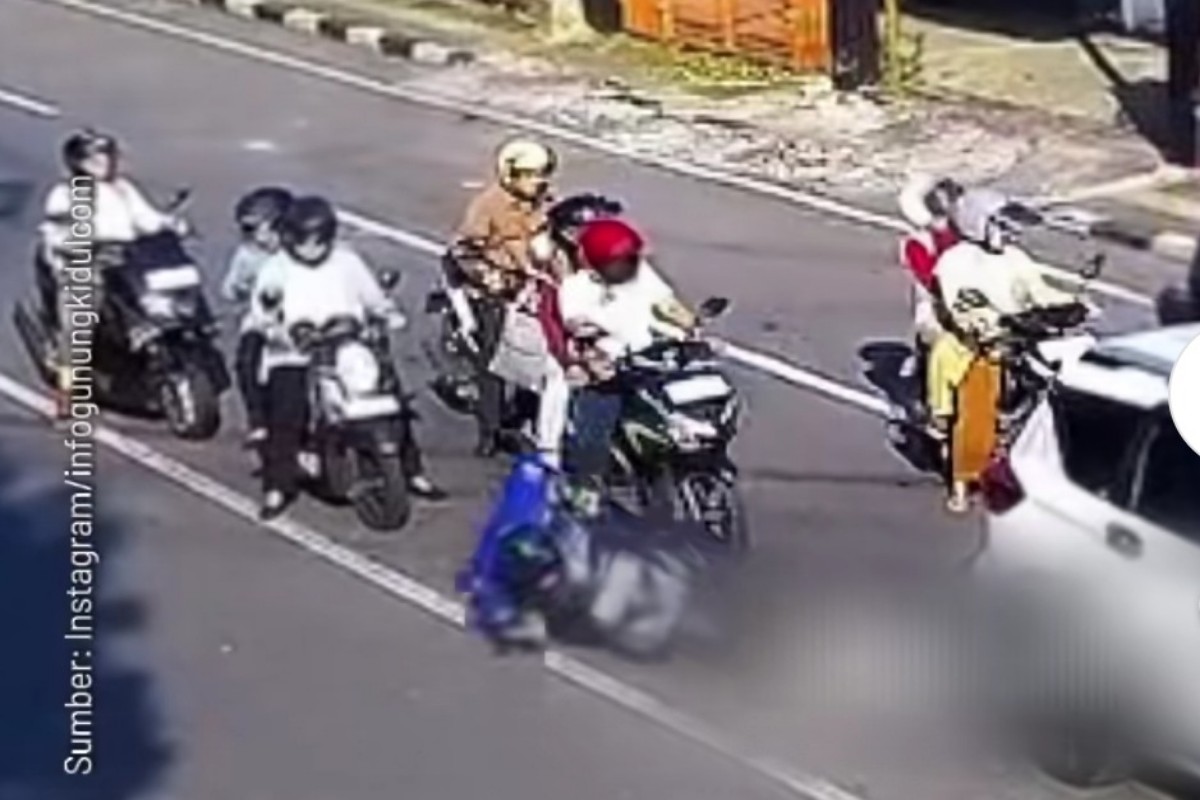 Petugas Damkar Gunungkidul Pingsan di Jalan, Dirawat Intensif