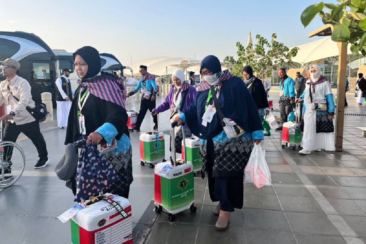 Jemaah Haji Gelombang Kedua Mulai Masuk Makkah, PPIH Siaga Penuh