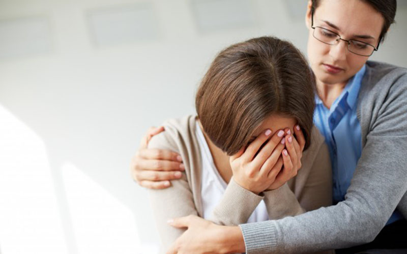 Bahaya Medsos bagi Perempuan, Picu Stres hingga Ganggu Keluarga