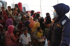 Di Aceh, Nelayan Selamatkan Pengungsi Rohingya