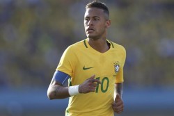Cedera karena Kerap Dilanggar Pemain Swiss, Neymar Terancam Absen Lawan Kosta Rika