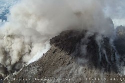  Gunung Merapi Luncurkan Awan Panas Sejauh 400 Meter, Seperti Ini Penampakannya