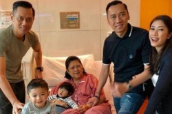 Ani Yudhoyono Dirawat di RS, Doa Mengalir dari Jokowi Hingga PM Singapura