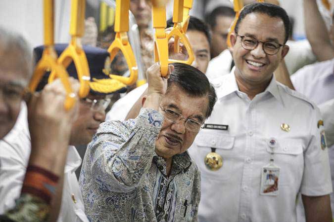 Catat, Anies Baswedan Janji Berangkat Kerja Naik MRT