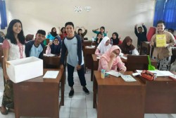 Pelajar Jogja Kumpulkan Rp29 Juta Bantu Korban Banjir Sentani & Bantul