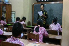 Sebelas Siswa SLB di Bantul Ikut Ujian Nasional