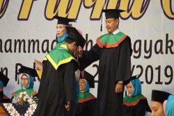 2 Siswa SMA Muha Raih Nilai 100 di UN 2019