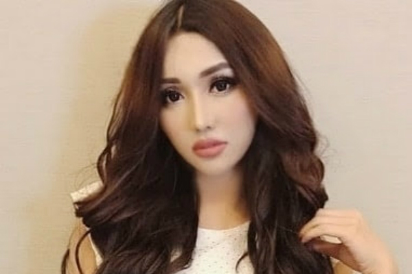 Injak Foto Selebgram, Lucinta Luna Dipolisikan