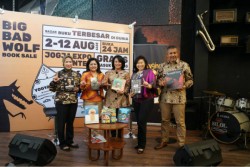 Bazar Buku BBW Manjakan Pengunjung