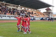 Ditimpuk dari Luar Stadion Saat Derby Mataram, 3 Suporter Persis Terluka