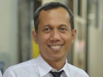 Mengenal Sosok Terry Mart, Guru Besar Asal Indonesia Yang Mendunia