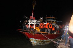 Kapal Santika yang Terbakar Ternyata Kelebihan Muatan Hampir 3 Kali Lipat