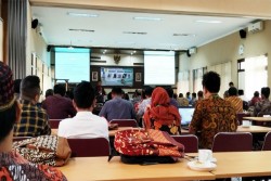 Digitalisasi Tak Selamanya Baik untuk Sistem Politik dan Demokrasi