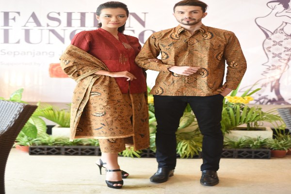 Santika & Batik Gunawan Hadirkan Fashion Luncheon