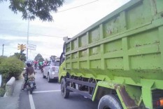 Dishub Tunggu Pusat soal Angkutan Barang Tak Boleh Beroperasi saat Libur Nataru