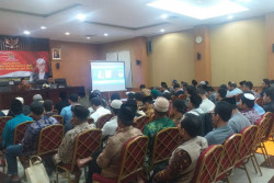 Omnibus Law Munculkan Kekhawatiran Terpangkasnya Otonomi Daerah