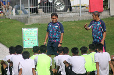 Evaluasi Pelatih Timnas Indonesia U-16 Seusai Latihan di Lapangan UII