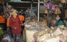 Masa Pandemi, Omzet Pedagang Pasar Godean Drop hingga 50%