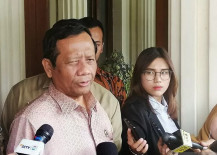Rumah Ibunya Digeruduk Massa, Mahfud MD: Saya Siap Tegas!