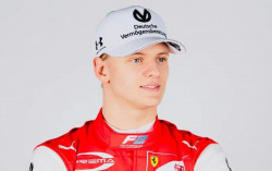 Membalap di F1, Mick Schumacher Punya Beban Berat