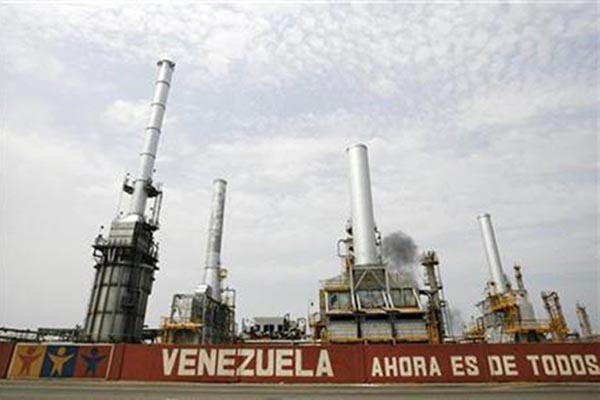 Punya Cadangan Minyak Mentah Terbesar Dunia, Berapa Produksi Minyak Venezuela?