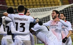 AC Milan Puncaki Klasemen setelah Tundukkan Benevento 2-0