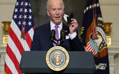 Presiden Joe Biden Petimbangkan Dampak Sanksi AS terhadap Rusia