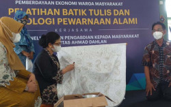 Beri Motivasi Perajin, Istri Paku Alam X Ungkap Batik Karyanya Terjual Minimal Rp20 Juta