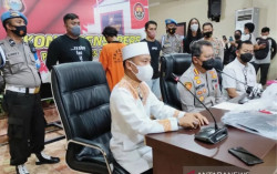 Ustaz Das'ad Minta Umat Jangan Terprovokasi Terkait Pembakaran Mimbar Masjid di Makassar