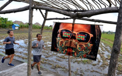 Seniman Lukis hingga Fotografi di Bali Mulai Tertarik NFT