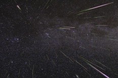 Puncak Hujan Meteor Quadrantid Terjadi pada 4 Januari, Ada 200 Meteor Per Jam