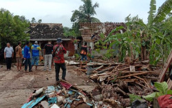 BPBD Gunungkidul: 238 Bangunan Rusak Diterjang Angin Kencang di Semanu, Ada yang Rata Tanah
