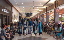 Gelar Fashion Show di Bandara Adisutjipto, Angkasa Pura Tak Ingin Menyerah dari Covid-19