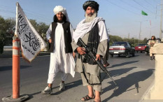 Taliban Resmi Ganti Bendera Nasional Afghanistan Menjadi Emirat Islam