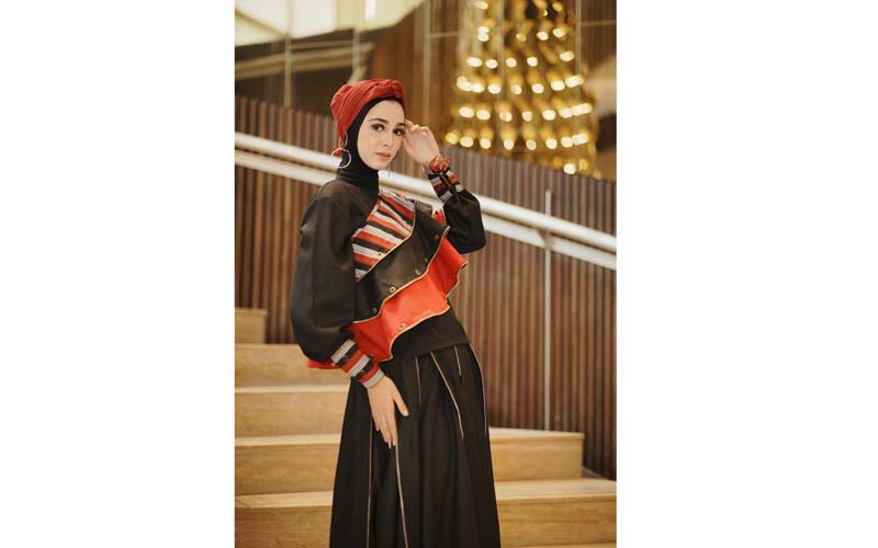 Muffest+ 2022: Outfit Karya Desainer Jogja Lia Mustafa Terinspirasi Tarian Sufi