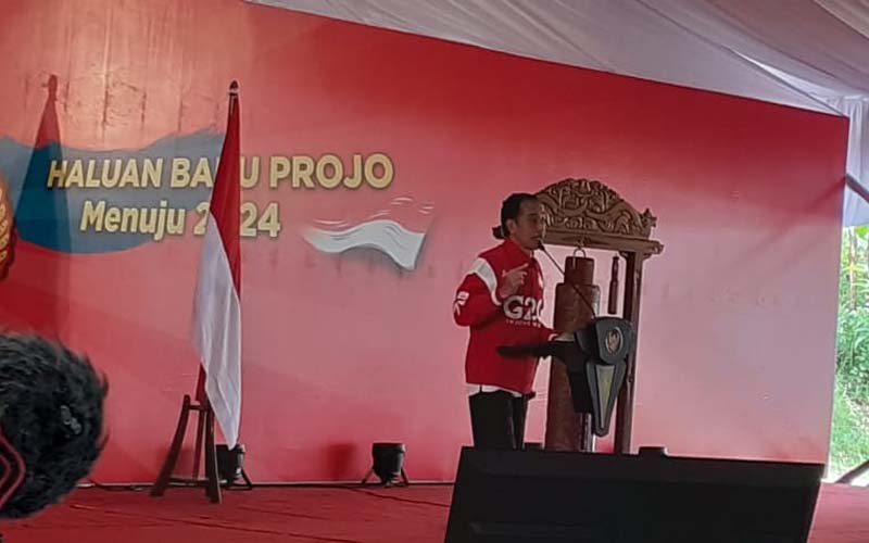 Soal Calon Pengganti di 2024, Jokowi: Ojo Kesusu!
