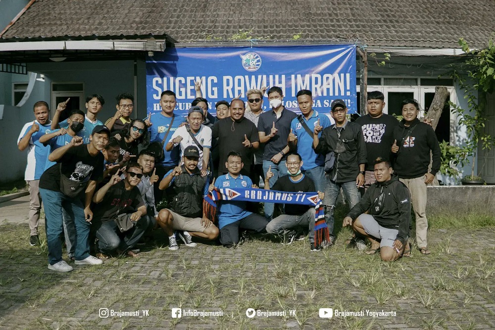 Coach Imran Sudah Hadir di Jogja, Disambut Kelompok Suporter PSIM