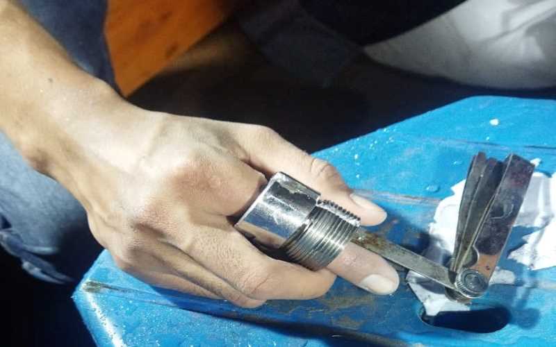 Damkar Jogja Lepaskan Jari Terjepit Piston, 2,5 Jam Baru Kelar