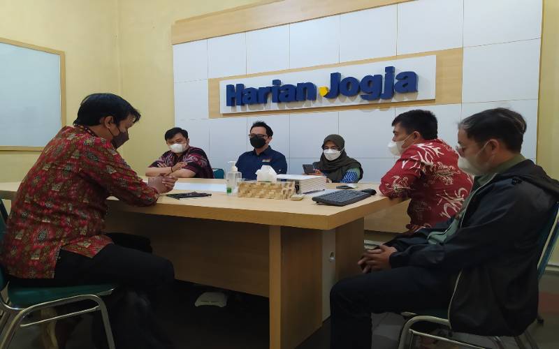 Ilkom UNISA Yogyakarta dan Harian Jogja Perkuat Program Merdeka Belajar