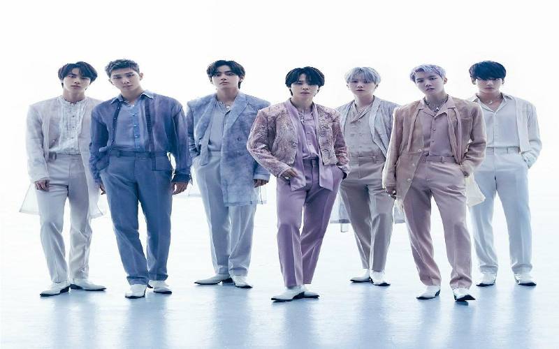 Album BTS Proof Puncaki Tangga Lagu, Perpanjang Rekor Mereka