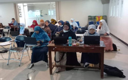 Guru Konsorsium Yayasan Mulia Antusias Ikut Pelatihan Menulis, Waktu 3 Jam Kurang