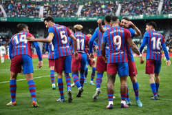 Pelatih Bayern Heran karena Barcelona Bisa Beli Pemain Mahal meski Miskin