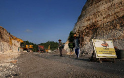 Di Jalur Pansela Gunungkidul, Kampung Jadi Puing dan Rumah Beralih Megah