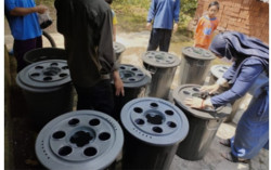 UMY Bantu Masyarakat Bangkit dari Pandemi dengan Budi Daya Ikan dalam Ember