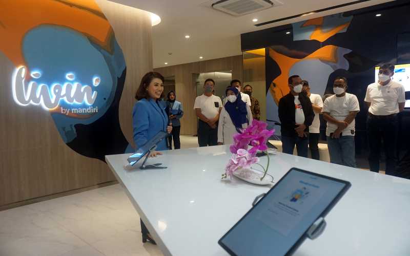Bank Mandiri Digitalkan 241 Cabang Serentak di Seluruh Indonesia