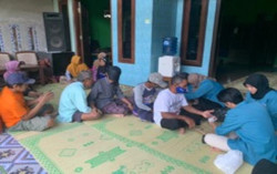 Mahasiswa Universitas Alma Ata Yogyakarta Gelar Pemeriksaan Kesehatan di Dusun Kunden