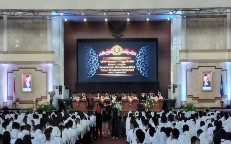 Sambut Mahasiswa Baru, Rektor UPN Veteran Yogyakarta: Tanamkan Nilai Bela Negara dan Adaptif
