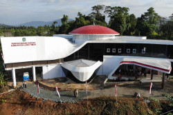 Ciptakan Manusia Unggul, Perpustakaan Megah di Kabupaten Luwu Timur Diresmikan