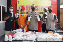 Jaringan Peredaran Narkoba Semarang-Jogja Diringkus, Ratusan Ribu Butir Pil Koplo Disita