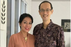Reza Gunawan, Suami Dewi Lestari Meninggal Dunia